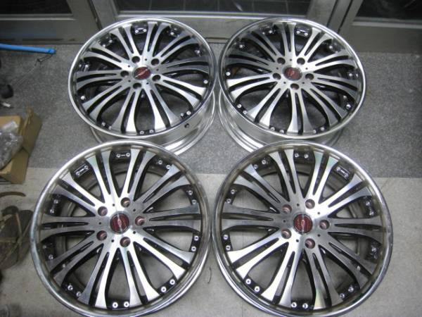 18インチ　シャレン　セレナ・ヴォクシーなど　ホイール4本