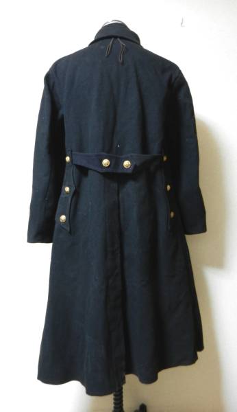 戦前日本・警察官用冬外套 軍衣軍刀帯サーベル銃剣拳銃警部大礼(制服