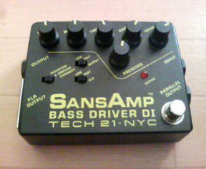 Tech21 SANS AMP BASS DRIVER DI 中古です。_1