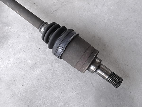 JB2 ライフ　リア ドライブシャフト 右_3