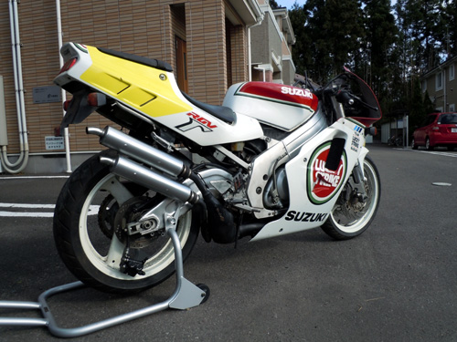 実働　スズキ　RGV250ｶﾞﾝﾏ　ラッキーストライク　中古　 RGV250ガンマ【1988～94年式】を売る｜最新の買取相場と査定価格