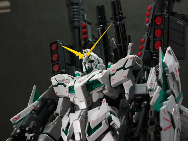 1/100 MG フルアーマーユニコーンガンダム Ver.Ka 塗装済完成品_2