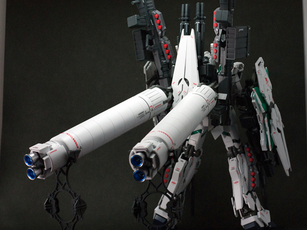 1/100 MG フルアーマーユニコーンガンダム Ver.Ka 塗装済完成品_3
