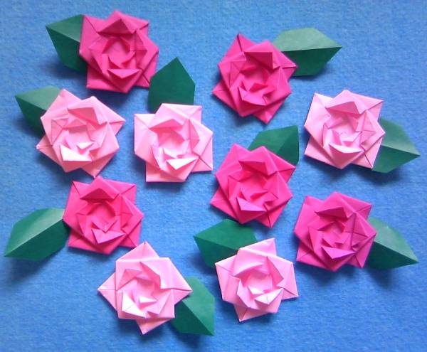 かわいい新作 専用品 和紙千代紙 薔薇折り紙 薔薇壁面 バラ折り紙 バラ壁面 バラ手作り クラフト 布製品 Www We Job Com
