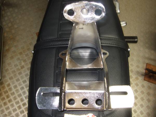 CB400F純正テールランプステー　未使用品　_1