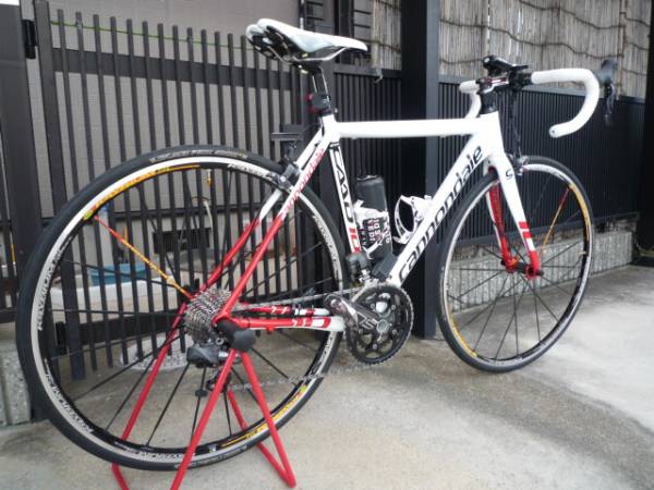 美品cannondale CAAD10-3 キャノンデール電動アルテグラ白/赤(500mm 