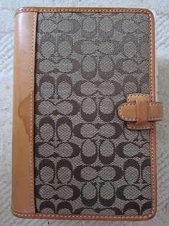 本物★正規品★コーチＣＯＡＣH手帳★難あり_1