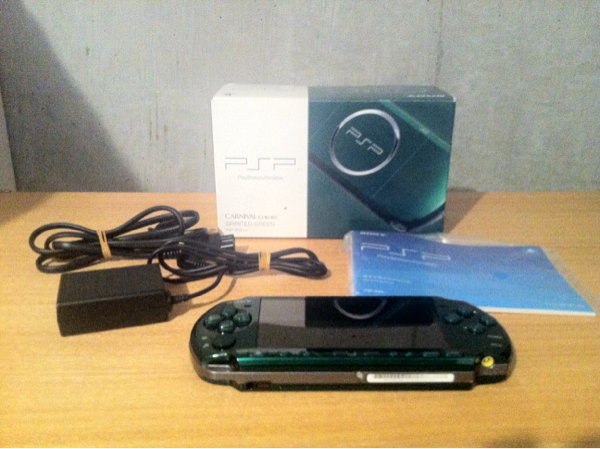 箱有美品 PSP-3000 SG SPIRITED GREEN_1