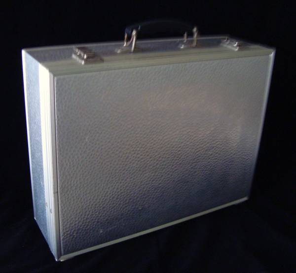 ハッセル純正アルミケース６１２　カタログＮｏ.５８１４９_3