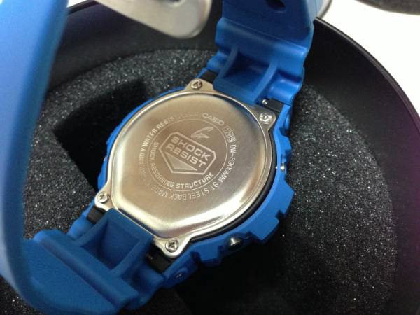 CASIO G-SHOCK クレイジーカラーズ DW-6900MM-2DR 海外モデル 青_2