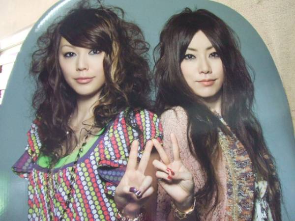 PUFFY（パフィー） 等身大パネル(ポップ)｜売買された  