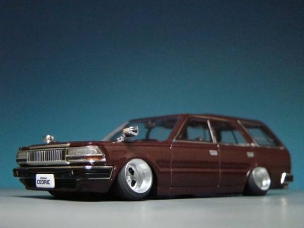 1/43DISM・Y30セドリック バン・エンケイディッシュ深リム・改