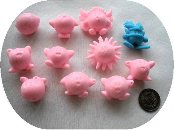 ●星のカービィ●消しゴム？１１個セット