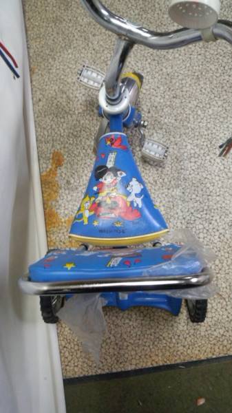 三輪車、バンビ―、レトロ、 昭和レトロ バンビ ラブリーチャイルド ヴィンテージ 三輪車 レッド