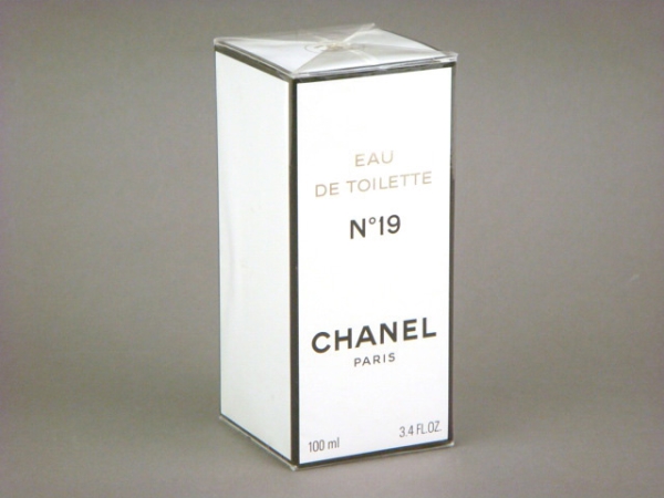■ シャネル■No.19 EDT オードトワレ 香水 100ml 未開封品_1