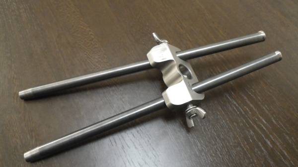 キャメックス ロイヤルアーム 石鯛 ピトン用 クエ(ベイトリール