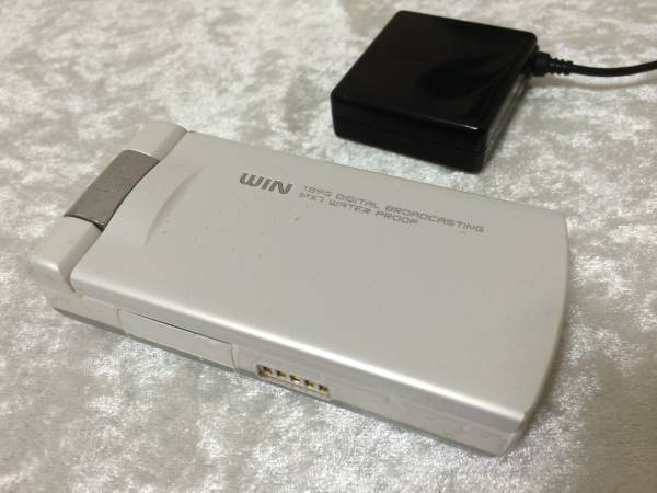 au ガラケー win 白 ガラケーau W52CA白 中古携帯電話本体白ロム
