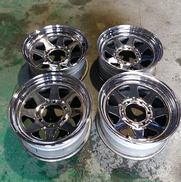 ニッサン サファリ 純正スチールホイール メッキ 15インチ(純正品