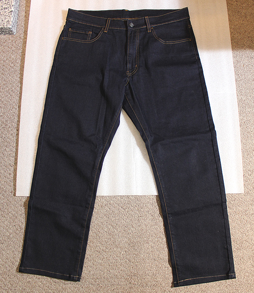 Uniqlo ユニクロ メンズレギンスジーンズ 紺 W32股下64cm W32 売買されたオークション情報 Yahooの商品情報をアーカイブ公開 オークファン Aucfan Com