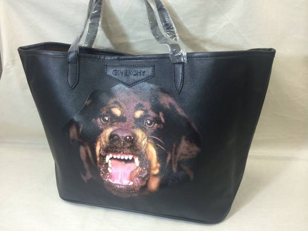 限定 Givenchy ジバンシー ロットワイラー バッグセット 男性用 売買されたオークション情報 Yahooの商品情報をアーカイブ公開 オークファン Aucfan Com