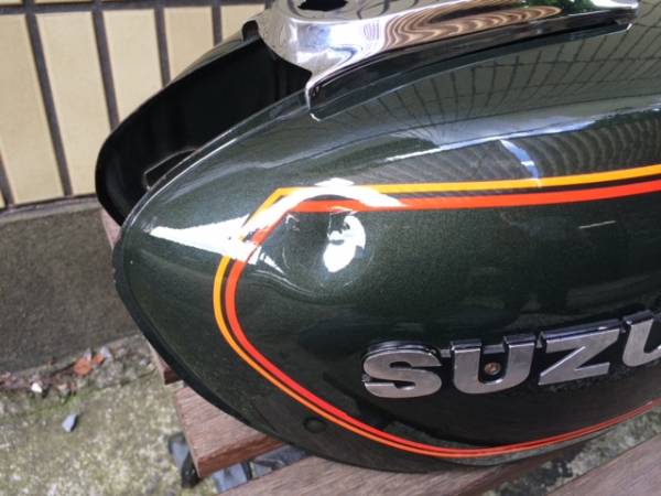 スズキ　gs400 外装　純正タンク　当時物 当時物 GS400 オリジナル 外装セット モスグリーン(スズキ用)｜売買