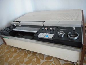 SONY VO-1720のYahoo!オークション(旧ヤフオク!)の相場・価格を見る