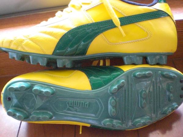 パラメヒコ　ライト　27.5 　カズ PUMAパラメヒコ ライト黄×緑 27．5cm美USED KAZUモデル(食器