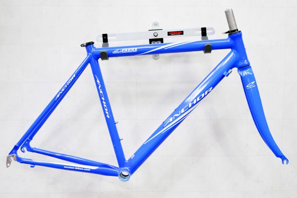 サイクルハンター Anchor Ra1 700c アルミフレーム 品 ロードバイク 売買されたオークション情報 Yahooの商品情報をアーカイブ公開 オークファン Aucfan Com