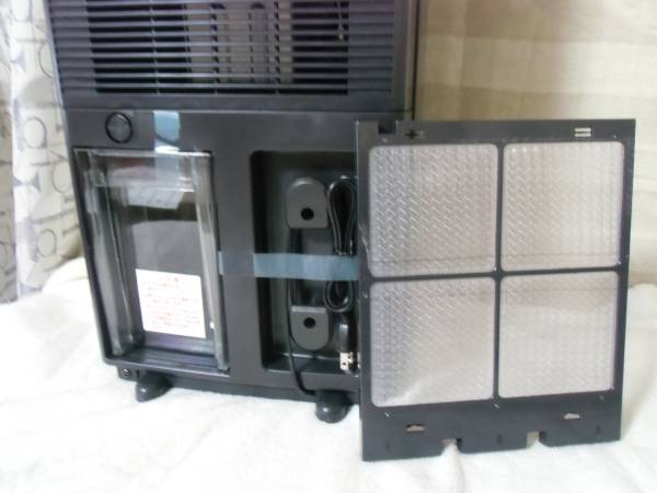 送料￥500～KOIZUMI 衣類乾燥 除湿機 KAD-0560 未使用品(除湿器)｜売買 