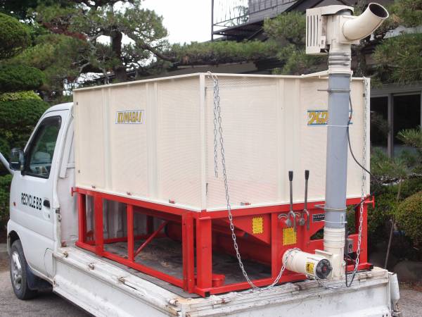 中古 熊谷農機 籾コンテナ クイックコンベア 移動キャスター付(車体 中古 熊谷農機 籾コンテナ クイックコンベア 移動キャスター付(車体