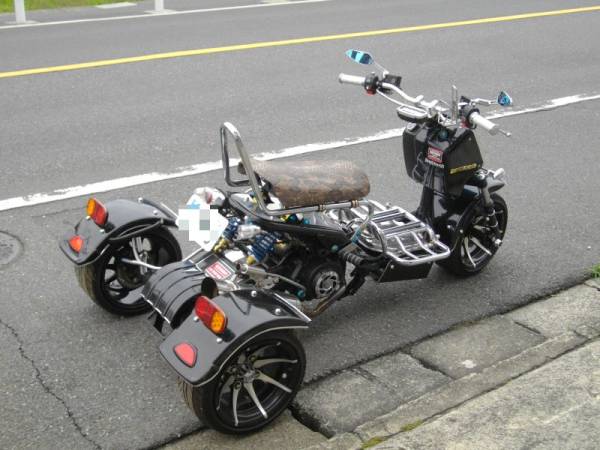 ズーマータイプ　トライク　バック付　150cc Yahoo!オークション - ズーマー トライク バギー バック付き 150cc ノ