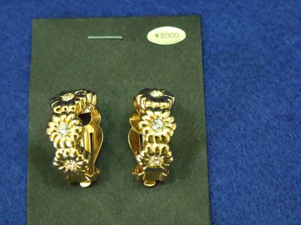 ■未使用■ダイヤ/ゴールド■イヤリング■定価8000円■お買得♪_1