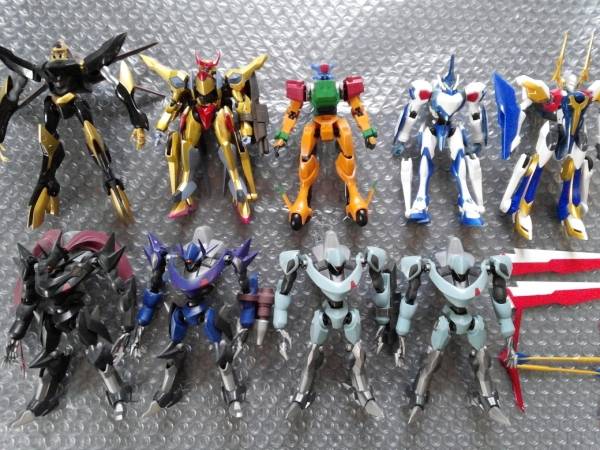 ROBOT魂 SIDE KMF ランスロット 紅蓮 ガウェイン 蜃気楼 他色々(コード
