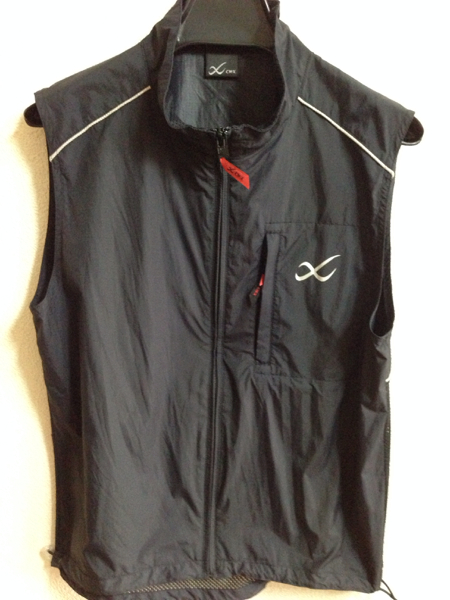 ワコール Xcw X 背中メッシュベスト スポーツ ランニングl その他 売買されたオークション情報 Yahooの商品情報をアーカイブ公開 オークファン Aucfan Com