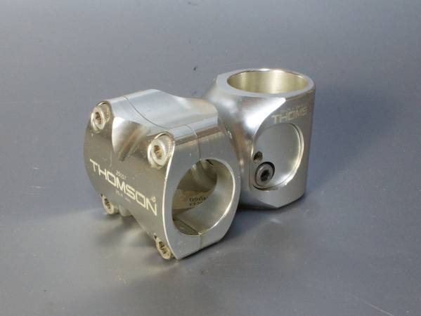 THOMSONステム50mm / 0° シルバー クランプ径25.4mm(40mm～)｜売買され 