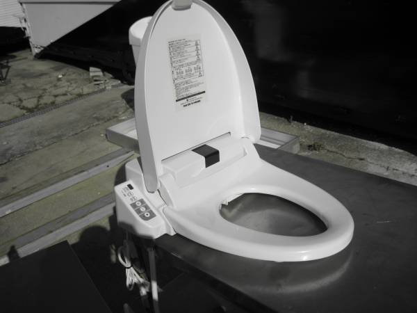 タカラスタンダード SCS－TS200D－1 便器、温水便座一式(温水