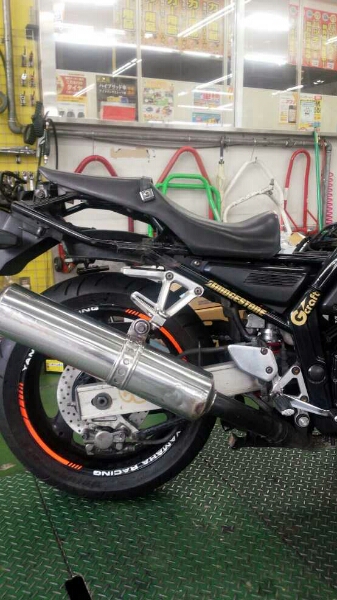 FZS600 純正マフラー FZ400 4YR 5DM 5RT(マフラー本体（純正）)｜売買
