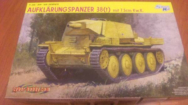送料無料 1/35 38t偵察戦車 7.5cm砲搭載型 （ドラゴン）