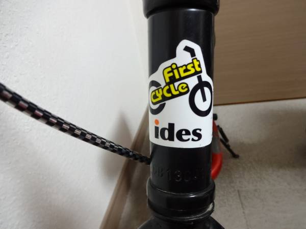 美品☆D-Bike カーズ ides ディーバイク♪♪ストライダー☆(三輪車 