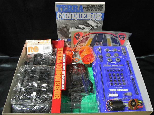 TAMIYAタミヤ R/Cラジコン 4WD 1/10テラコンカラー CONQUEROR(田宮模型
