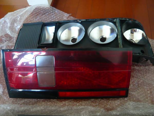 RX-7/FC3S後期 殻割りテールレンズ ウインカー部欠品ジャンク(テール