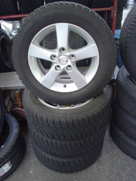 送料無料　プレマシー純正スタッドレスセット　195/65Ｒ15