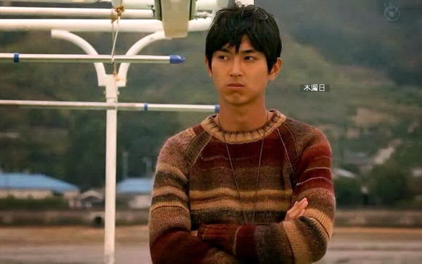 松田翔太 海の上の診療所 着用Paul Smith Sweater the sakaki(セーター