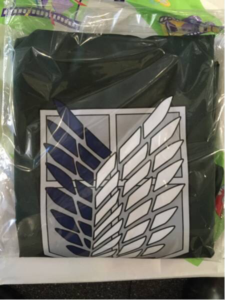 進撃の巨人 USJ マント 調査兵団 新品 クールジャパン D