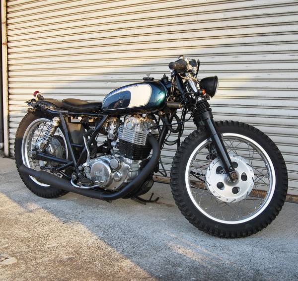 岡山発 実動 SR400 1JR ボバー セパハン カスタム 書付き(251cc-400cc