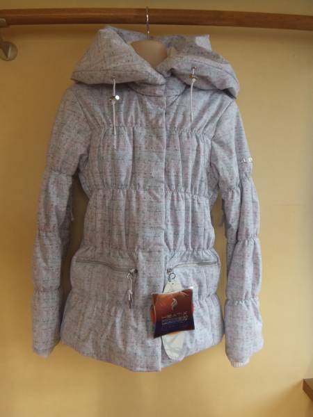 ★新品★上品なスキーウェア★タウンウェアにも★