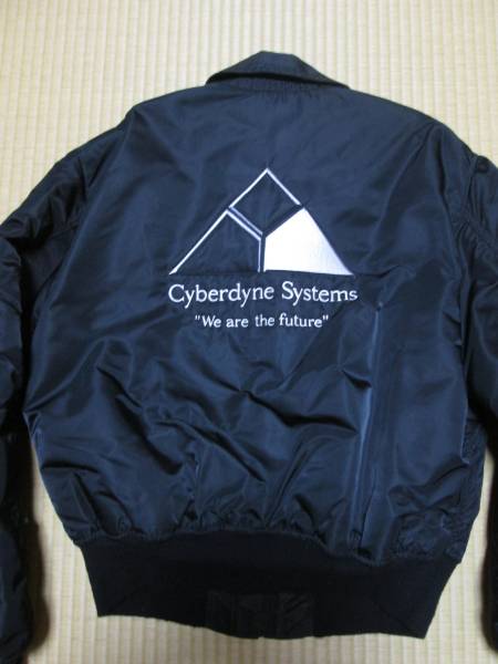 ターミネーター２ スタッフジャケット サイバーダイン社 Lサイズ 売買されたオークション情報 Yahooの商品情報をアーカイブ公開 オークファン Aucfan Com