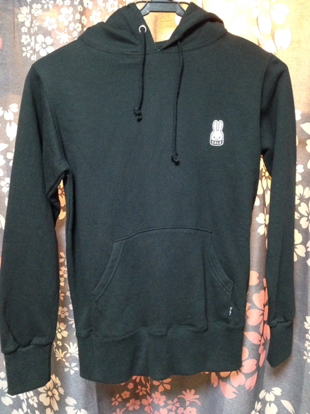 即決■キューン cune sale パーカー 黒 S