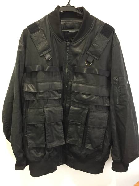 三代目ELLY着 KTZ PocketDetailed Bomber Jacket MA-1ジャケット(男性 