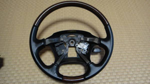 即決！三菱純正 プラウディア ウッドステアリング 木目 ハンドル